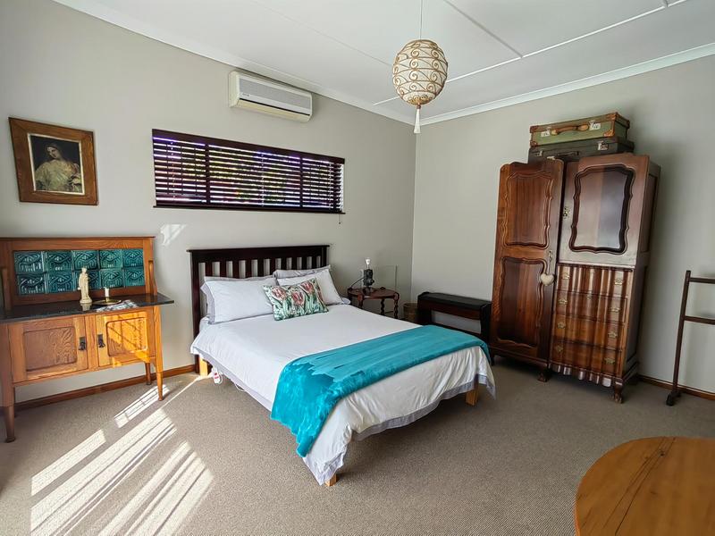 5 Bedroom Property for Sale in Prince Alfred Hamlet Western Cape